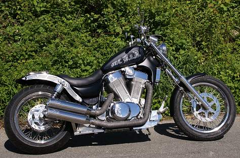 Suzuki VS 1400 Intruder Flash